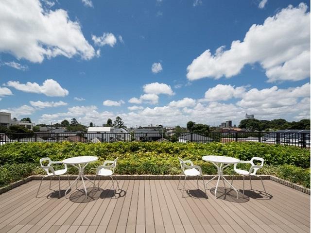 屋上ウッドデッキ