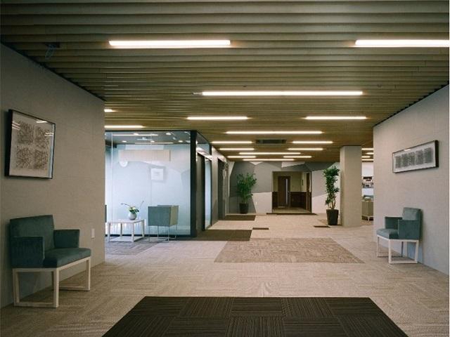 エントランスホール