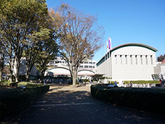 世田谷美術館	徒歩16分