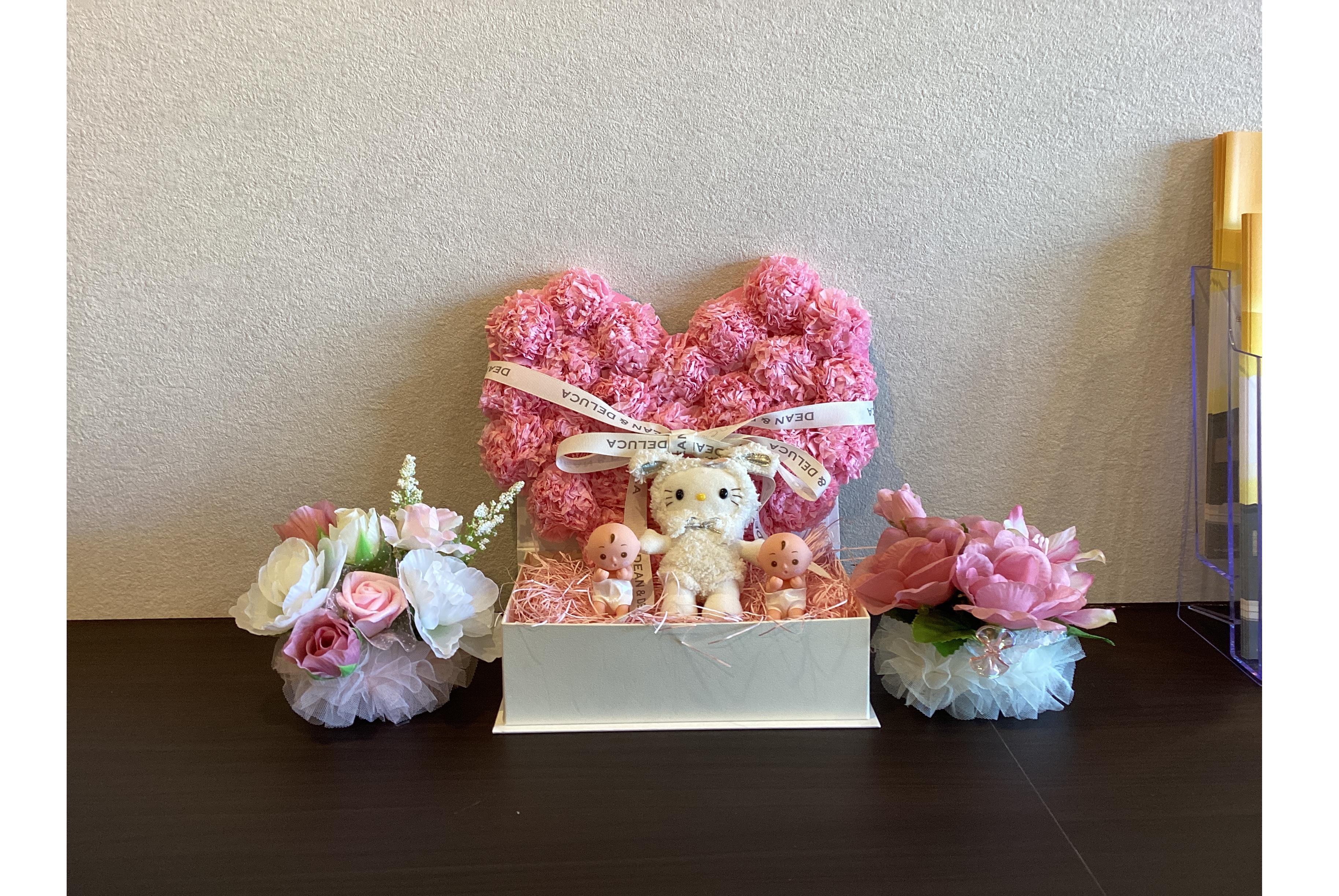 エントランスに素敵な飾り物が💗