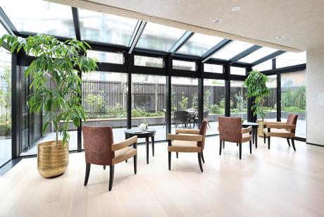 エントランスホール（サンルーム）